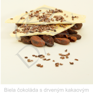 Biela-cokolada-s-drvenym-kakaovym-bobom