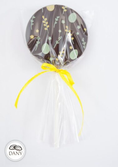 Čokoládové lízatko z tmavej čokolády