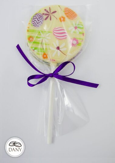 Čokoládové lízatko z bielej čokolády