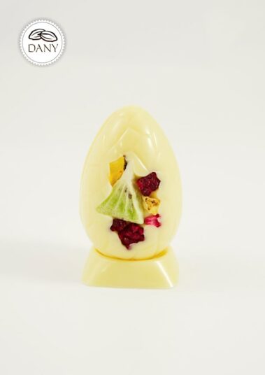 Čokoládové vajíčko z bielej čokolády s mangom, malinami a kiwi - malé